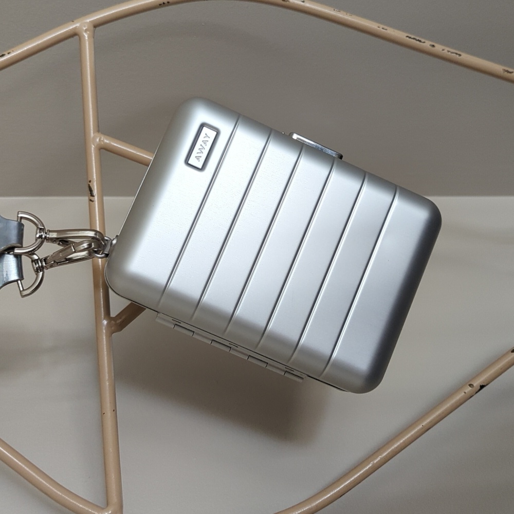 AWAY the mini luggage aluminum
